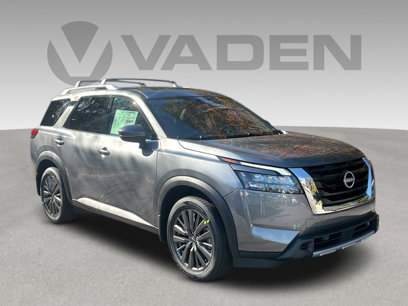 New 2025 Nissan Pathfinder SV w/ SV Premium Package