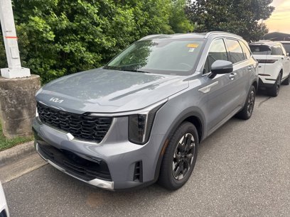 Used 2025 Kia Sorento S