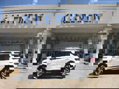 Used 2021 Ford Explorer Platinum w/ Premium Technology Package