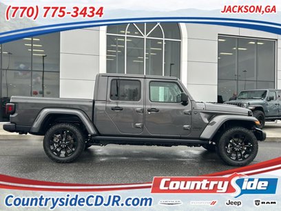 New 2025 Jeep Gladiator Sport