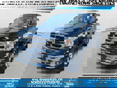 Used 2019 RAM 1500 Classic SLT w/ Luxury Group