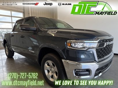 New 2025 RAM 1500 4x4 Crew Cab