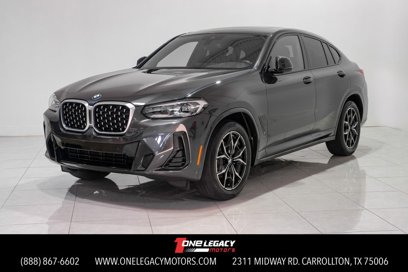 Used 2022 BMW X4 xDrive30i w/ M Sport Package 2