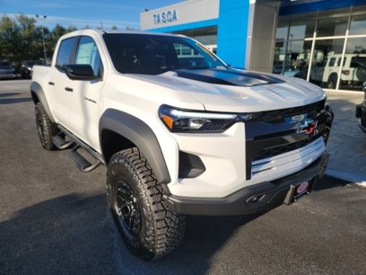 New 2024 Chevrolet Colorado ZR2 w/ ZR2 Bison Edition