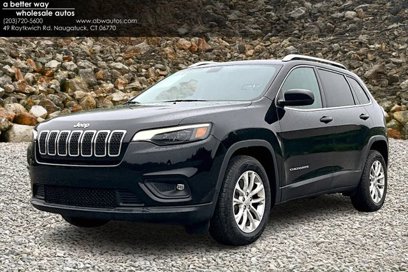 Used 2019 Jeep Cherokee Latitude w/ Cold Weather Group
