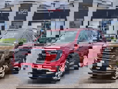 New 2025 GMC Acadia Elevation w/ Elevation Premium Package