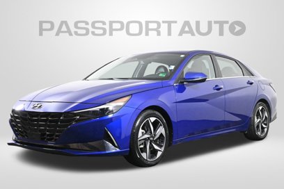 Used 2021 Hyundai Elantra Limited w/ Cargo Package