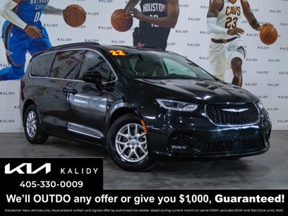 Used 2022 Chrysler Pacifica Touring-L