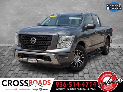 Used 2021 Nissan Titan SV w/ SV Convenience Package