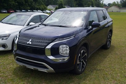 Used 2023 Mitsubishi Outlander SE