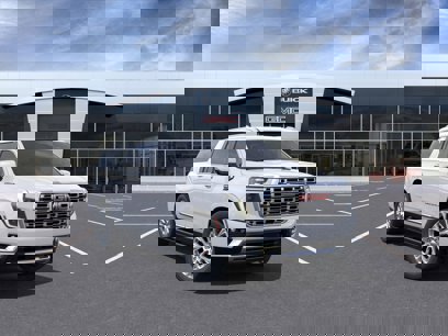 New 2025 GMC Yukon XL Denali w/ Sun & Power Step Package