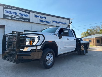Used 2024 GMC Sierra 3500 Pro w/ Convenience Package