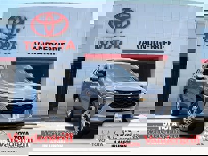 Used 2025 Chevrolet Trax LS w/ Driver Confidence Package