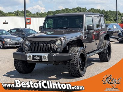 Used 2014 Jeep Wrangler Unlimited Sahara w/ Connectivity Group