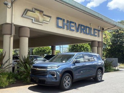 New 2025 Chevrolet Traverse LT w/ Driver Confidence Package