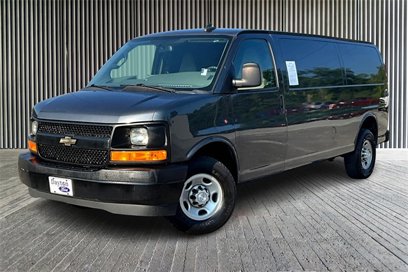 Used 2017 Chevrolet Express 3500 Extended