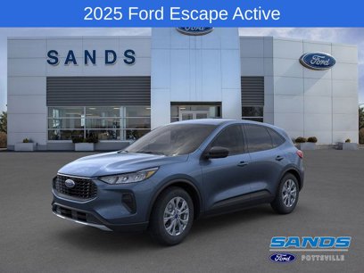New 2025 Ford Escape Active w/ Cold Weather Package