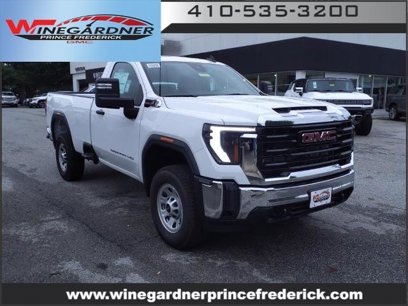 New 2025 GMC Sierra 3500 Pro w/ Snow Plow Prep/Camper Package