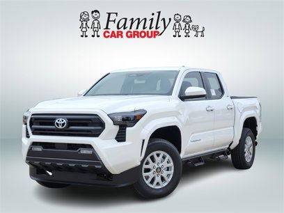 New 2025 Toyota Tacoma SR5