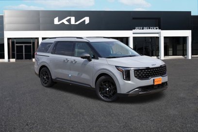 New 2026 Kia Carnival SX