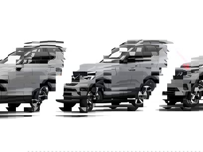 Certified 2025 Volvo XC40 B5 Plus