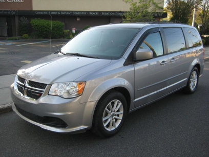Used 2016 Dodge Grand Caravan SXT