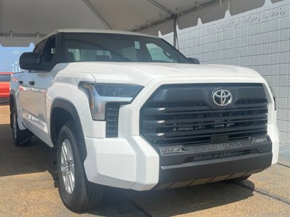 New 2025 Toyota Tundra SR5