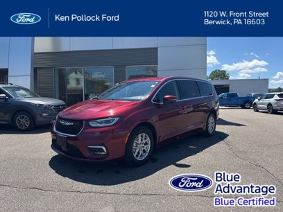 Used 2023 Chrysler Pacifica Touring-L