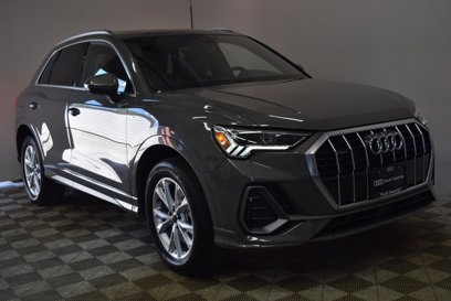 New 2025 Audi Q3 2.0T Premium Plus