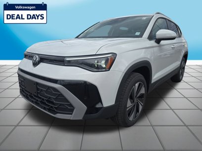 New 2025 Volkswagen Taos SE