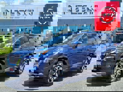 Used 2023 Nissan Rogue SV