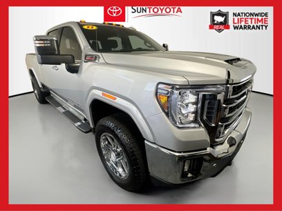 Used 2023 GMC Sierra 3500 SLT w/ SLT Premium Package