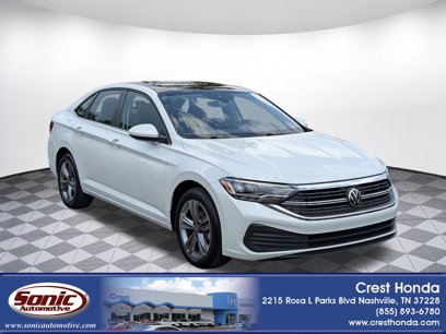 Used 2024 Volkswagen Jetta SE w/ Panoramic Sunroof Package