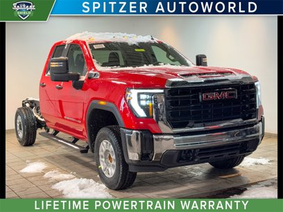 New 2025 GMC Sierra 2500 Pro w/ Convenience Package