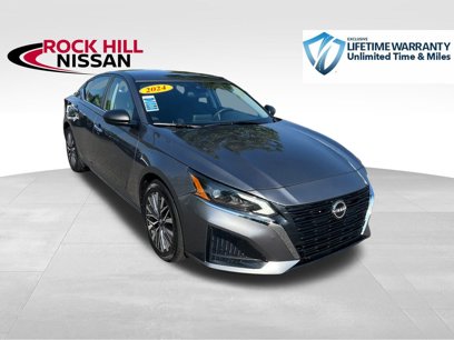 Used 2024 Nissan Altima 2.5 SV