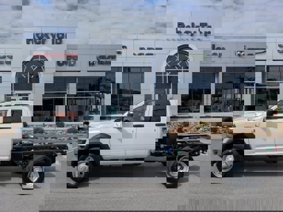 New 2026 RAM 4500 Tradesman w/ Chrome Appearance Group