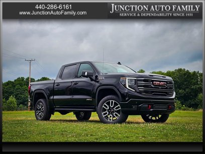 New 2025 GMC Sierra 1500 AT4 w/ AT4 Premium Package