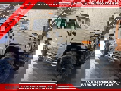 Used 2005 HUMMER H2 w/ Chrome Appearance Package