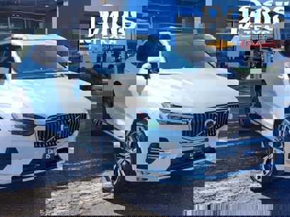 Used 2022 Volvo XC60 B5 Inscription w/ Advanced Package
