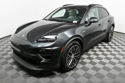 New 2024 Porsche Macan 4 Electric