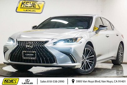 Certified 2025 Lexus ES 300h w/ Premium Package