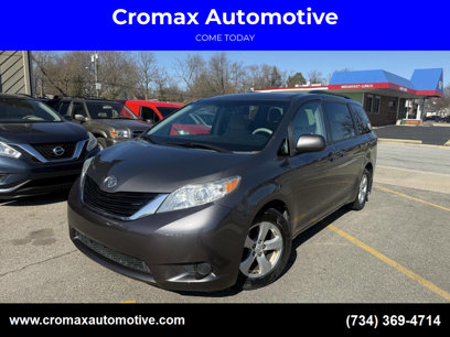 Used 2014 Toyota Sienna LE