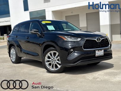 Used 2023 Toyota Highlander Limited