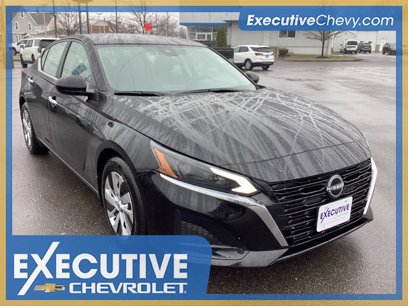 Used 2023 Nissan Altima 2.5 S