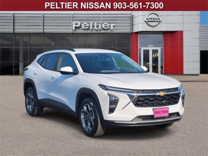 Used 2025 Chevrolet Trax LT w/ Driver Confidence Package