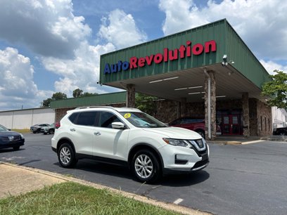 Used 2017 Nissan Rogue SV