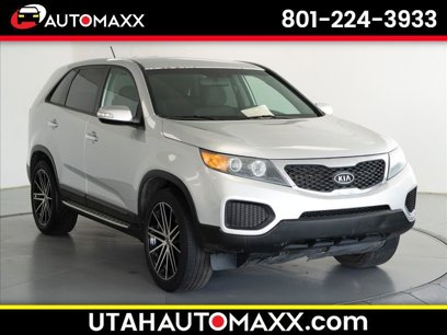 Used 2013 Kia Sorento LX w/ Third Row Pkg