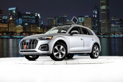 New 2025 Audi Q5 2.0T Premium Plus