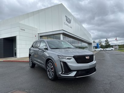 New 2025 Cadillac XT6 Sport w/ Technology Package