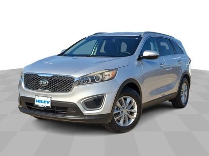 Used 2016 Kia Sorento LX w/ LX Convenience Package